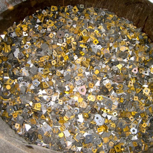 Закупаем Лом редкоземельных металлов в Биробиджане